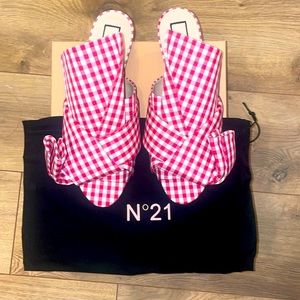 N21 Knotted Gingham Twill Slide Sandals in Size 38